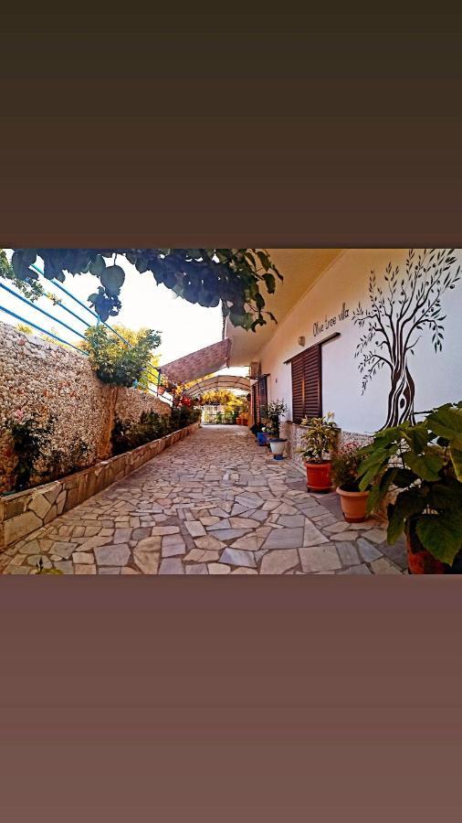 Olive Tree Villa Lygia  Exterior foto